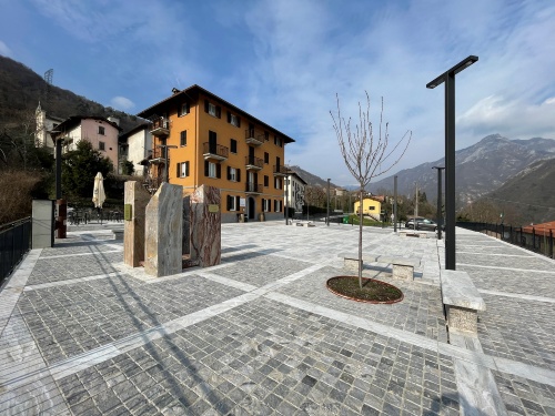 Immagine che raffigura Piazza Avis Aido